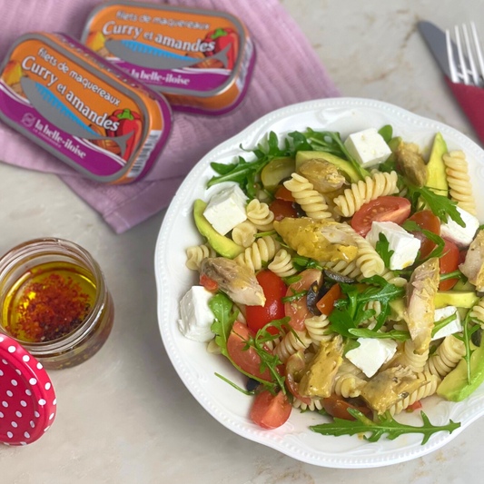 Der beste Nudelsalat mit Curry-Makrelen